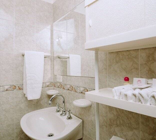 标准单人间, Flamingo Cali