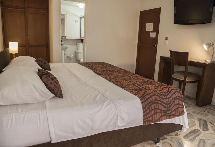 标准单人间, Flamingo Cali