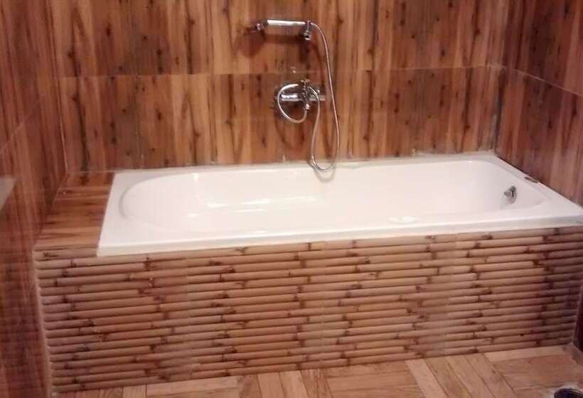 豪华房间, Hill Top Swiss Cottage