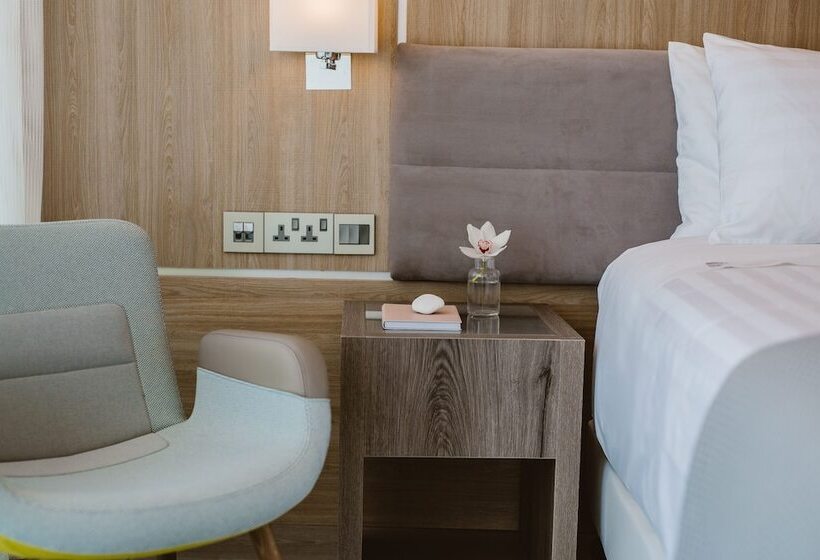 اتاق استاندارد با چشم‌انداز دریا, Lebay Beach