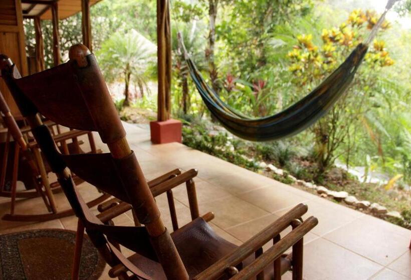 غرفة قياسية, Luna Lodge