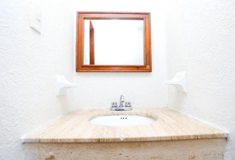 キングサイズベッドのスタンダードルーム, Parador