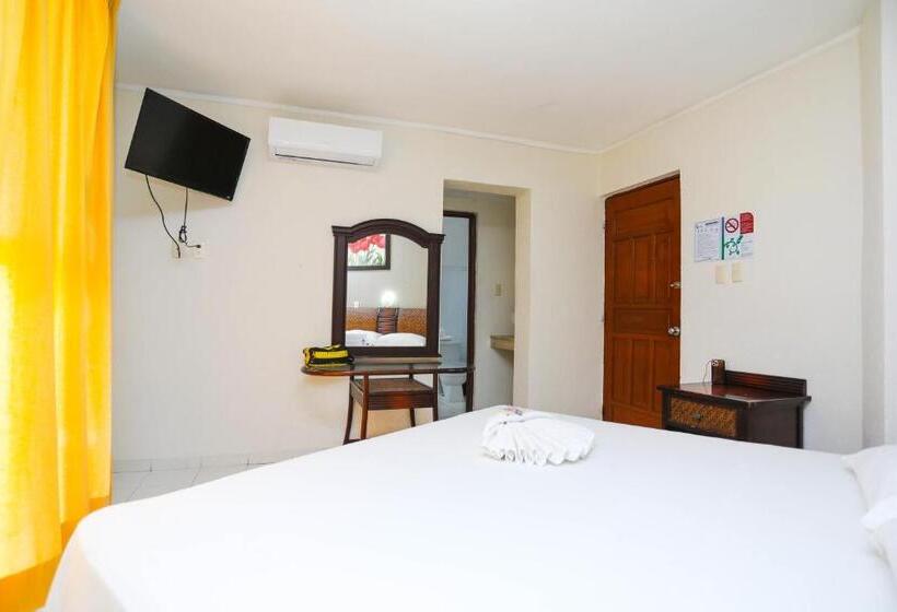 キングサイズベッドのスタンダードルーム, Parador