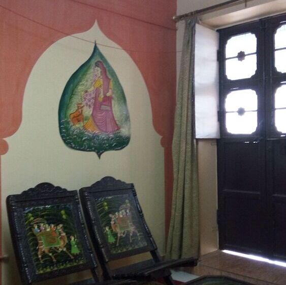 Royal-huone, Shyam Palace Guest House