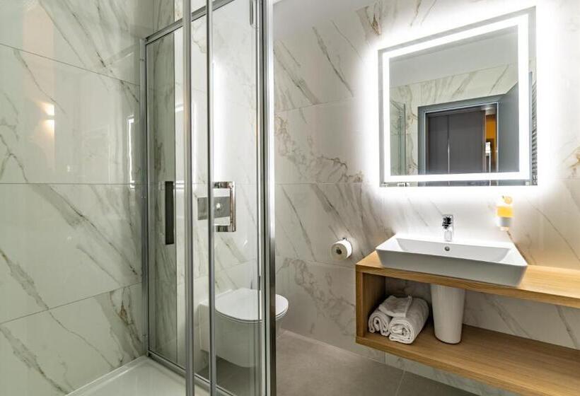 Номер Стандарт, Silva