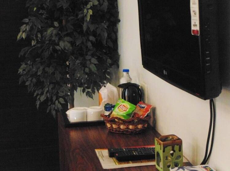 Quarto Deluxe, Tatvam Residency