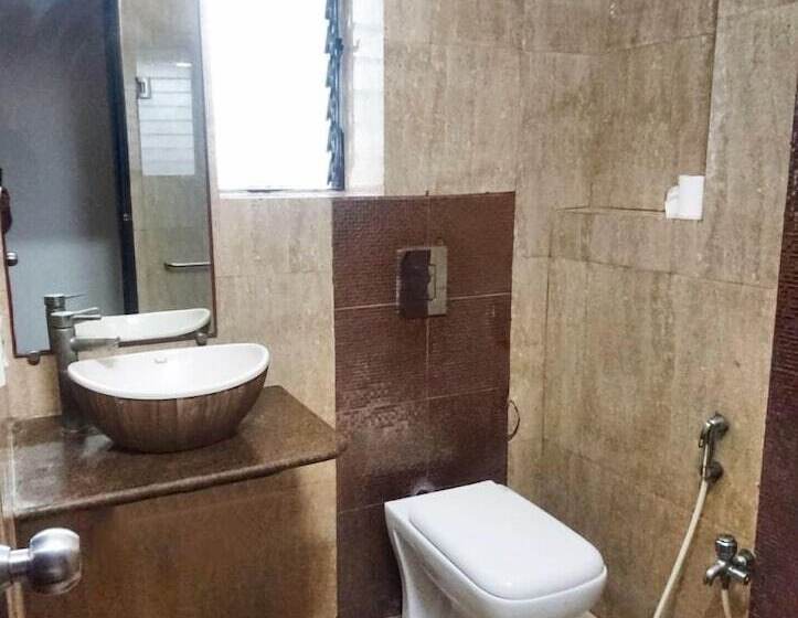 Quarto Premium, Tatvam Residency