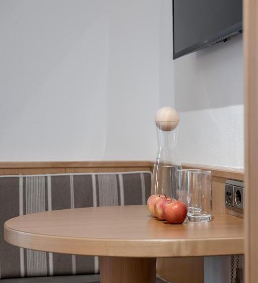 스탠다드 발코니 룸, Tyrolerhof