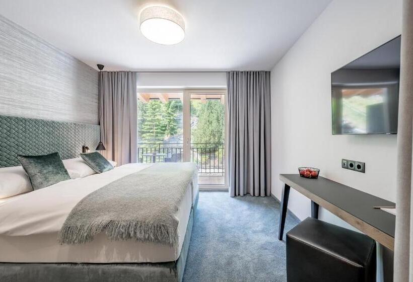 수피리어 패밀리 룸, Tyrolerhof