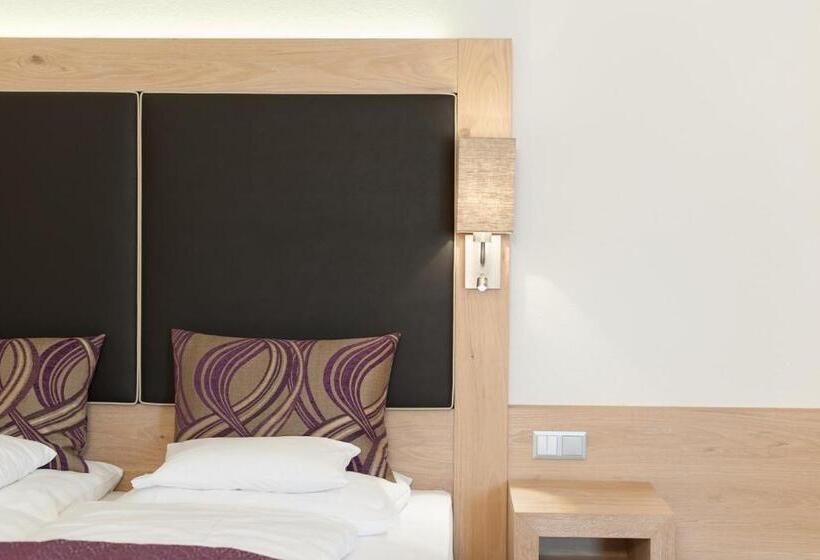 스탠다드 발코니 룸, Tyrolerhof