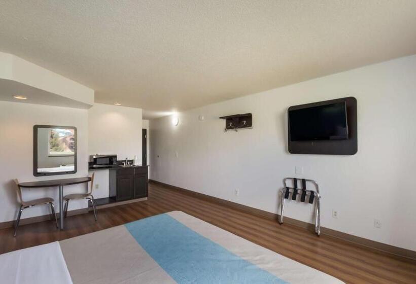 غرفة ديلوكس سرير كينج, Motel 6 Rothschild, Wi