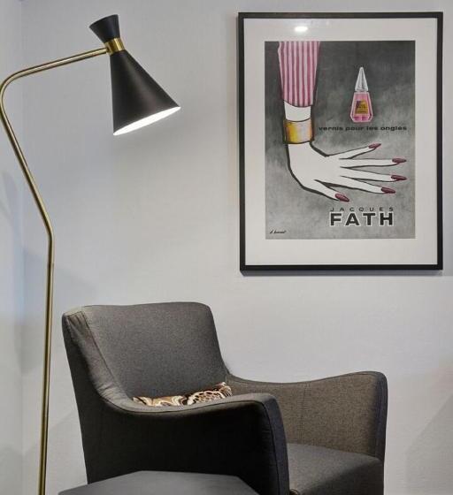 标准间, Cbd Motor Inn