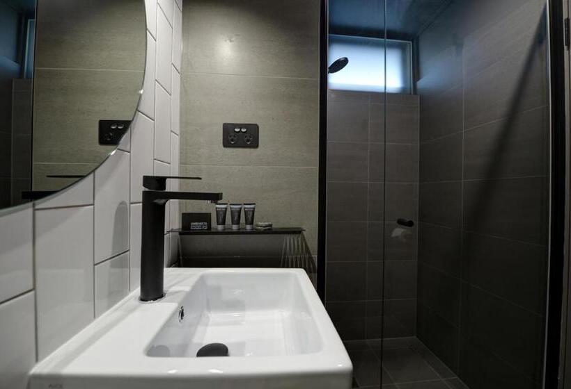 标准间, Cbd Motor Inn