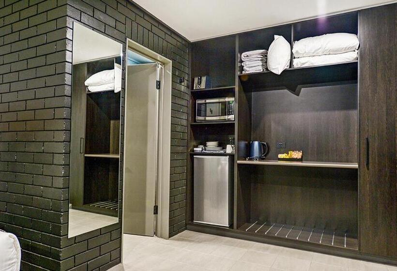 家庭间, Cbd Motor Inn