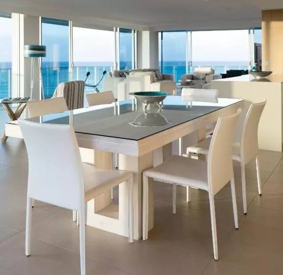 3 Bedroom Deluxe Apartment Sea View, Nirvana By The Sea
