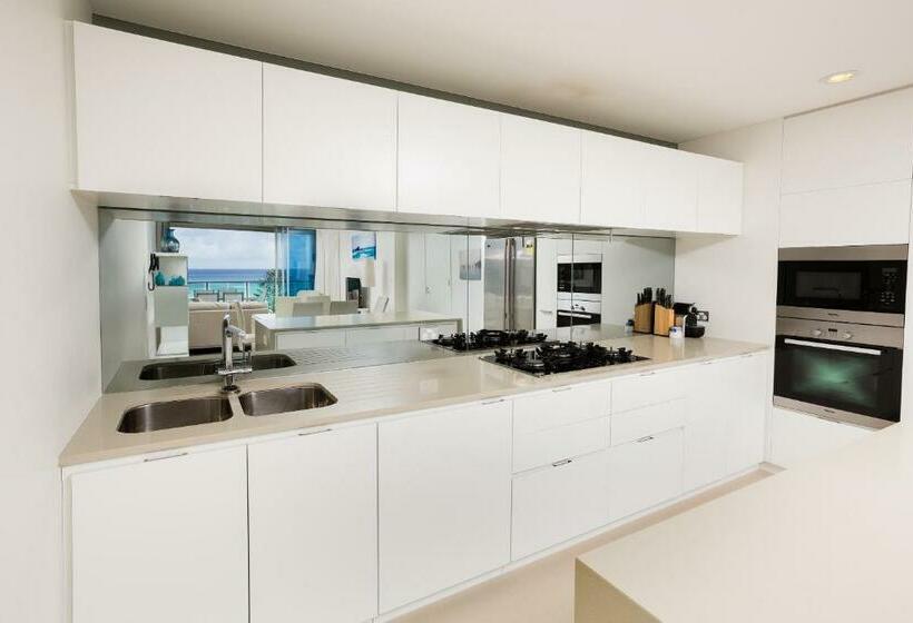 침실 2개 바다 전망 아파트, Nirvana By The Sea