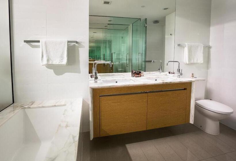 침실 2개 바다 전망 아파트, Nirvana By The Sea