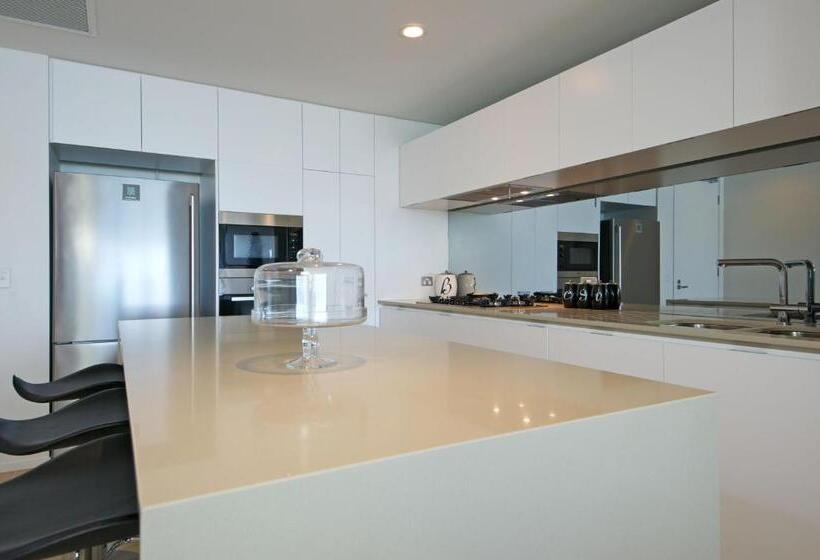 침실 2개 바다 전망 아파트, Nirvana By The Sea