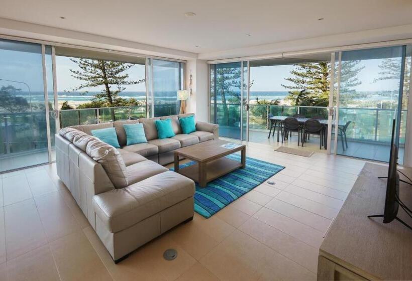 침실 3개 아파트, Nirvana By The Sea