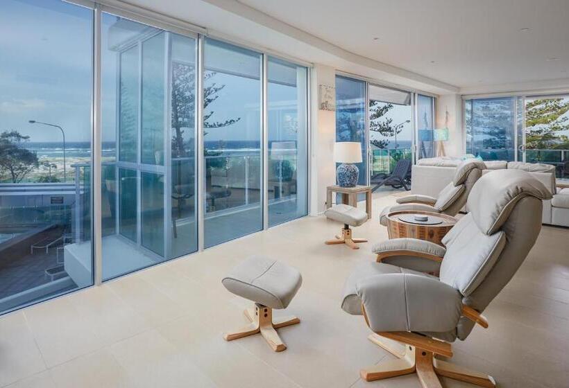 침실 3개 아파트, Nirvana By The Sea