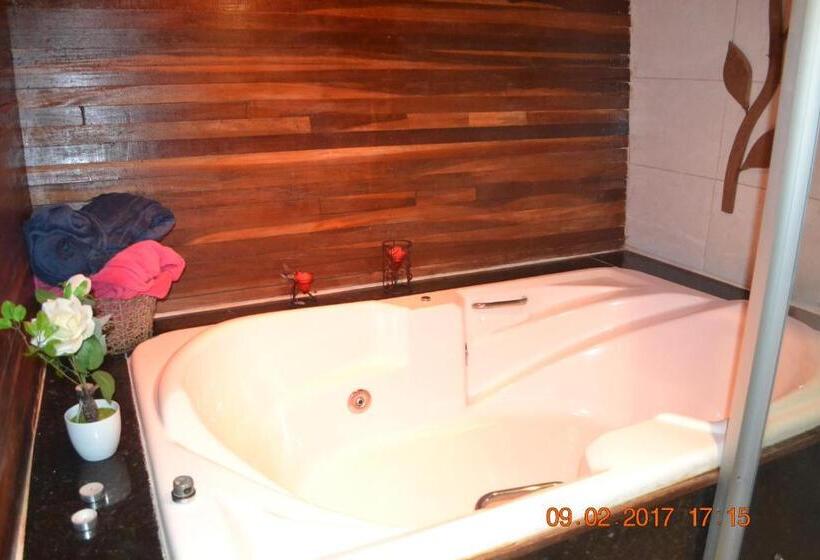 סוויטה דלוקס, Pousada Alto Astral