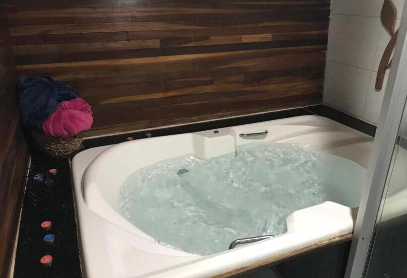 סוויטה דלוקס, Pousada Alto Astral