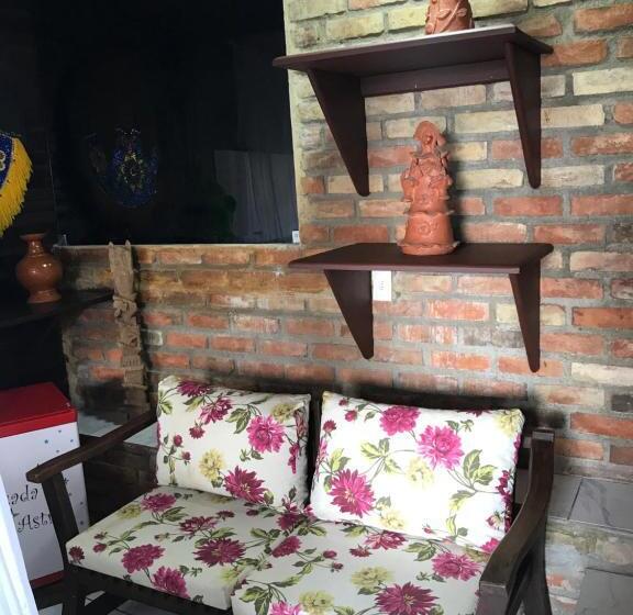 סוויטה, Pousada Alto Astral