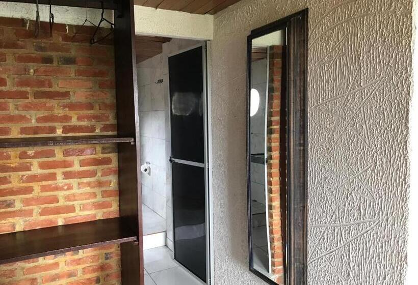 חדר סטנדרט לשלושה, Pousada Alto Astral