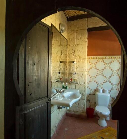 スタンダードルーム, Rose Noire