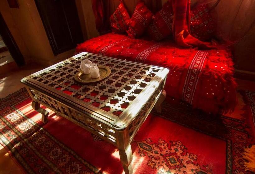 スタンダードルーム, Rose Noire