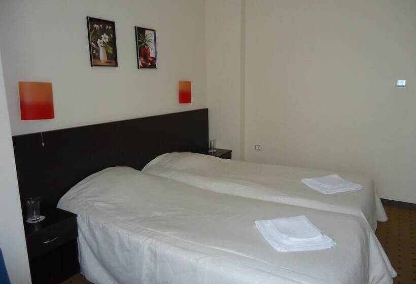 اتاق استاندارد, Tropics