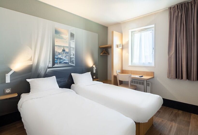 Номер Стандарт, B&b Hotel Maurepas