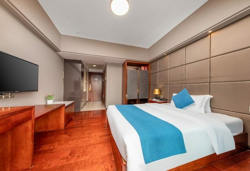 اتاق سوپریور, Poltton International Apartment