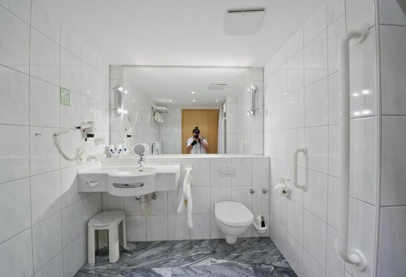 Номер Superior, Bären