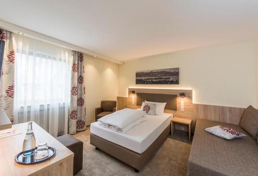 Номер Deluxe, Bären