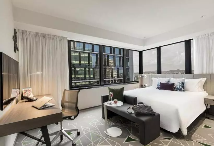 プレミアムスタジオ, Capri By Fraser, Brisbane