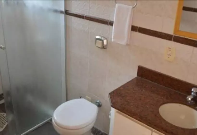 Deluxe Kolmen Hengen Huone, Condall Palace