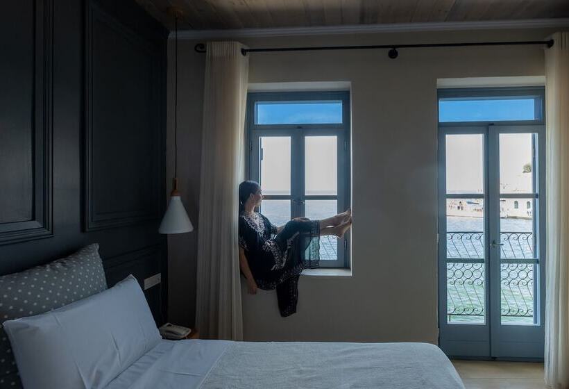 オーシャンビューデラックスルームバルコニー付き, Elia Zampeliou