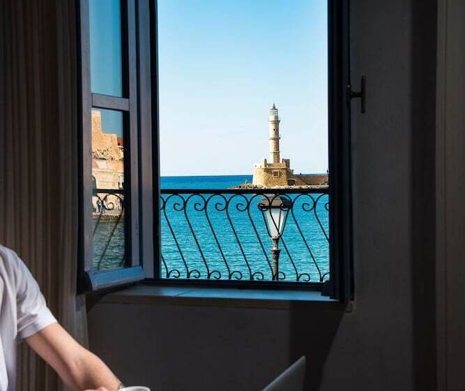 オーシャンビューデラックスルームバルコニー付き, Elia Zampeliou