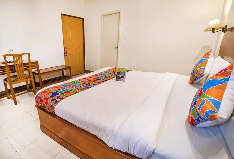 Люкс, Fabhotel Metro Manor Central Station