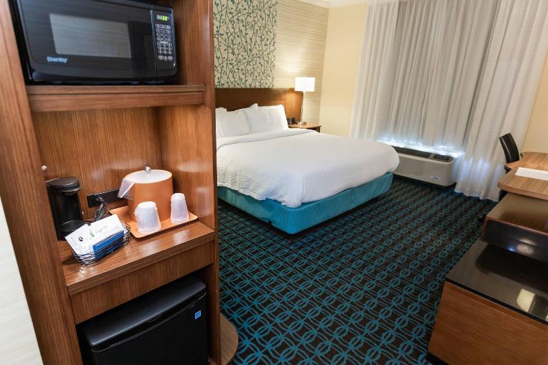 Номер Стандартный Кровать Куин, Fairfield Inn & Suites By Marriott Bowling Green