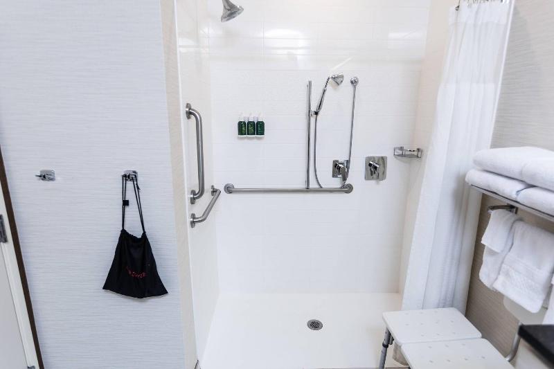 Стандартный Номер Кровать Кинг, Fairfield Inn & Suites By Marriott Bowling Green