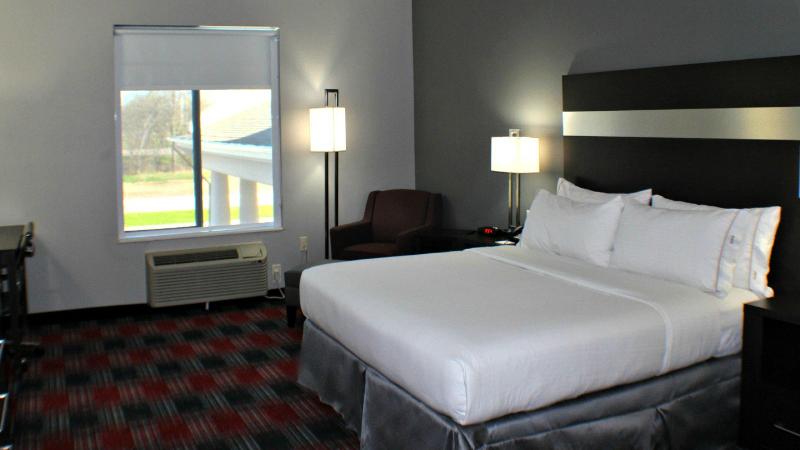 Стандартный Номер Кровать Кинг, Holiday Inn Express & Suites Bonham, An Ihg