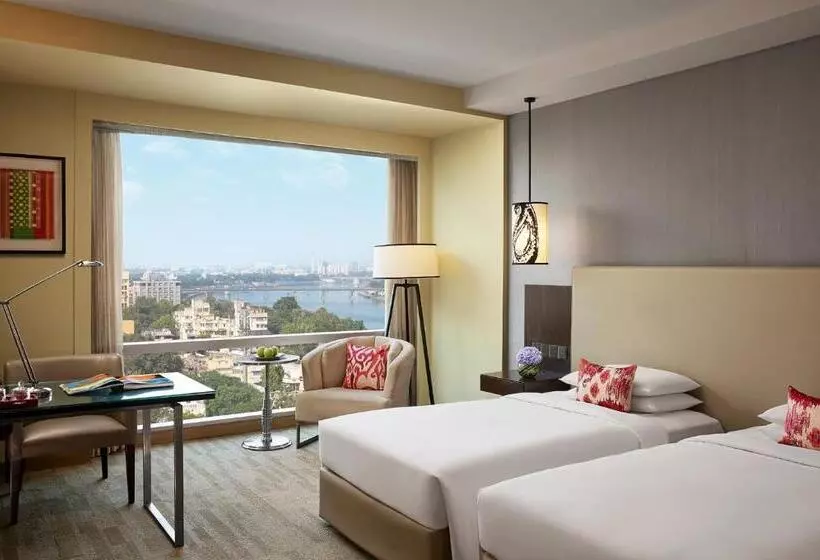 リバービュースタンダードルーム, Hyatt Regency Ahmedabad