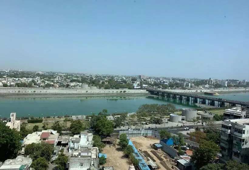 スタンダードルーム, Hyatt Regency Ahmedabad