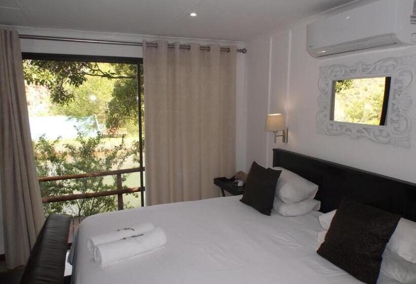 استودیو استاندارد با چشم‌انداز, Old Mill Lodge, Seasonal Working Ostrich Farm & Restaurant, Oudtshoorn