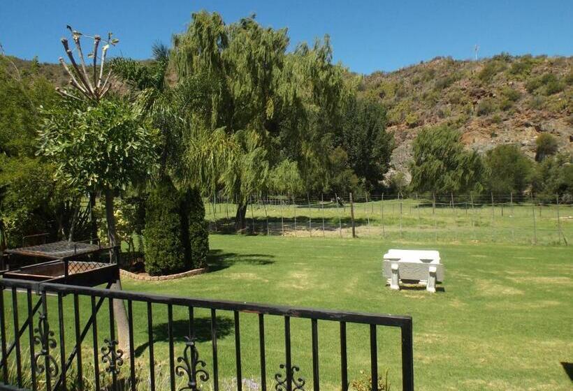 اتاق استاندارد با چشم‌انداز باغ, Old Mill Lodge, Seasonal Working Ostrich Farm & Restaurant, Oudtshoorn