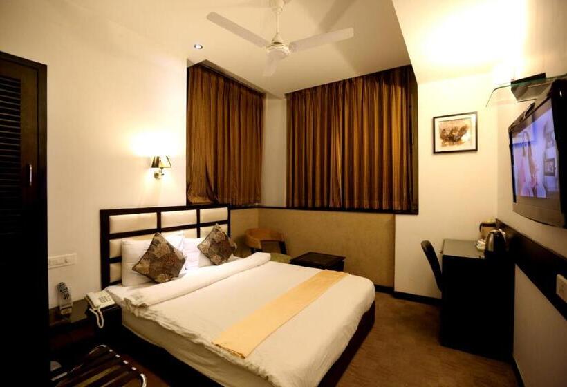 Номер Deluxe, Oyster