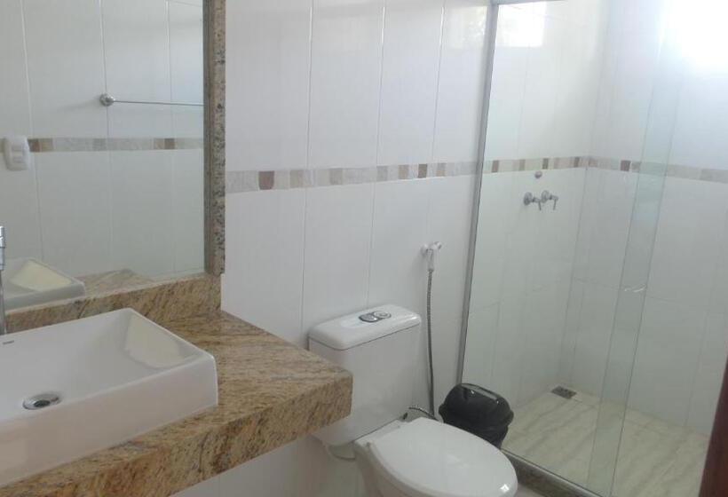 חדק דלוקס עם ג'קוזי, Porto Bali