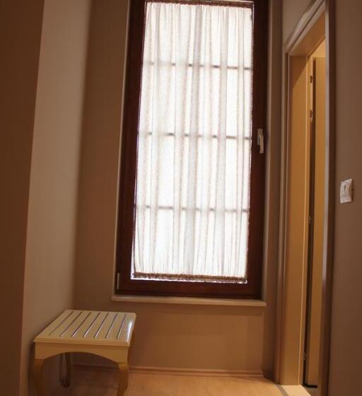 חדר סטנדרט, Rezidenca Desaret